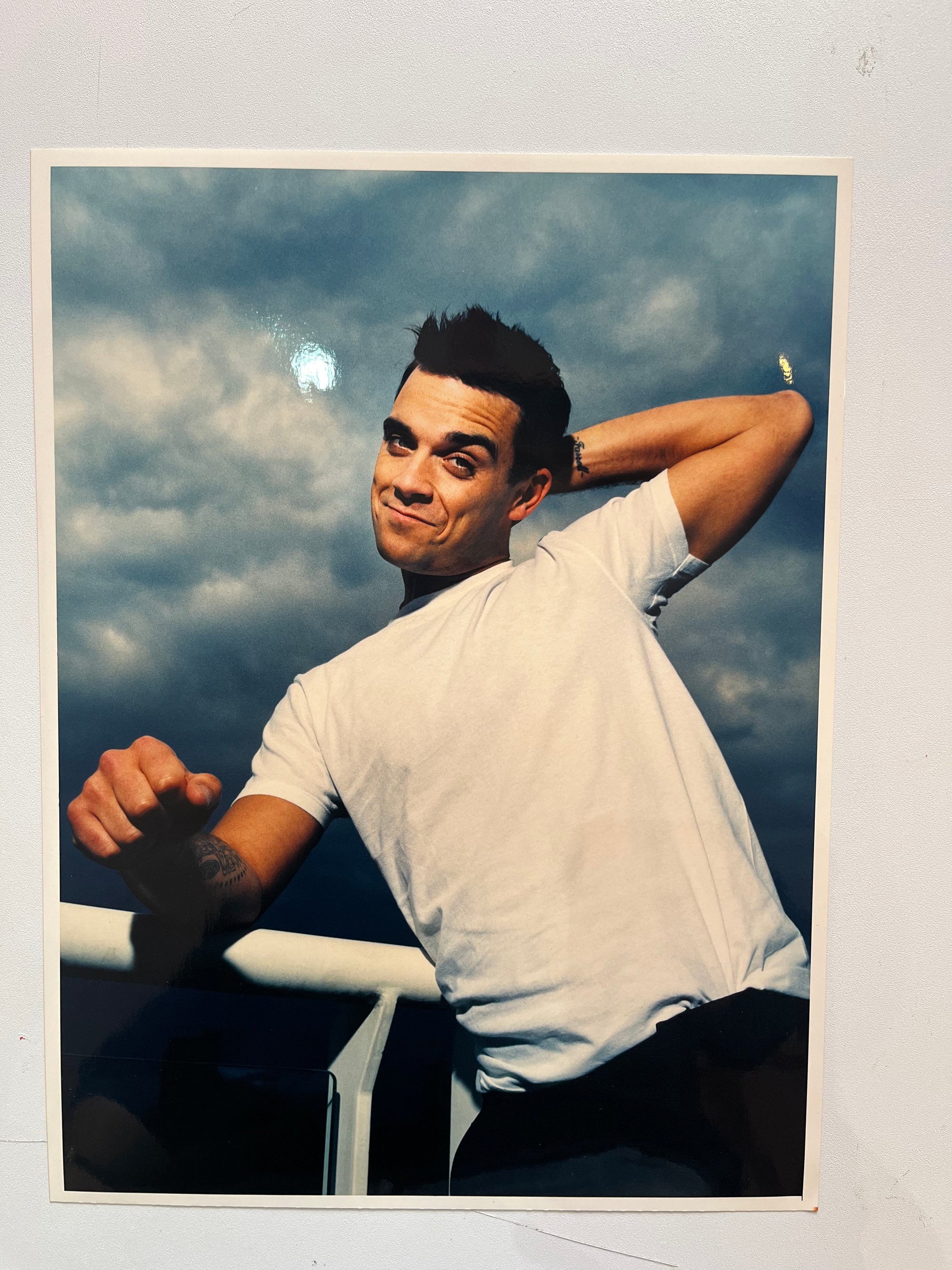 Robbie Williams - Somebody Someday - White T- Shirt - 31 x 41 cms