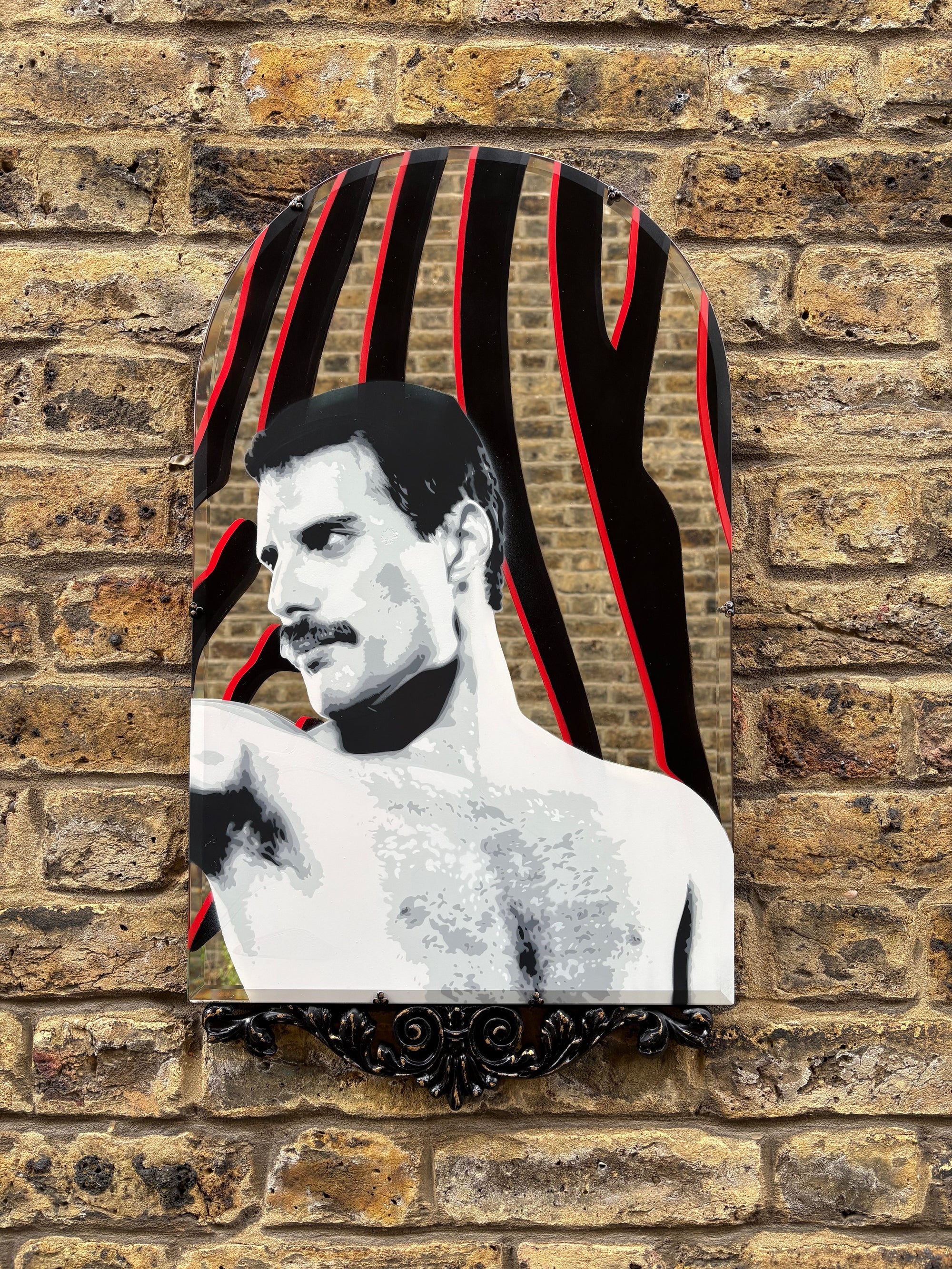 Pegasus - Queen (Vintage 1950's mirror)