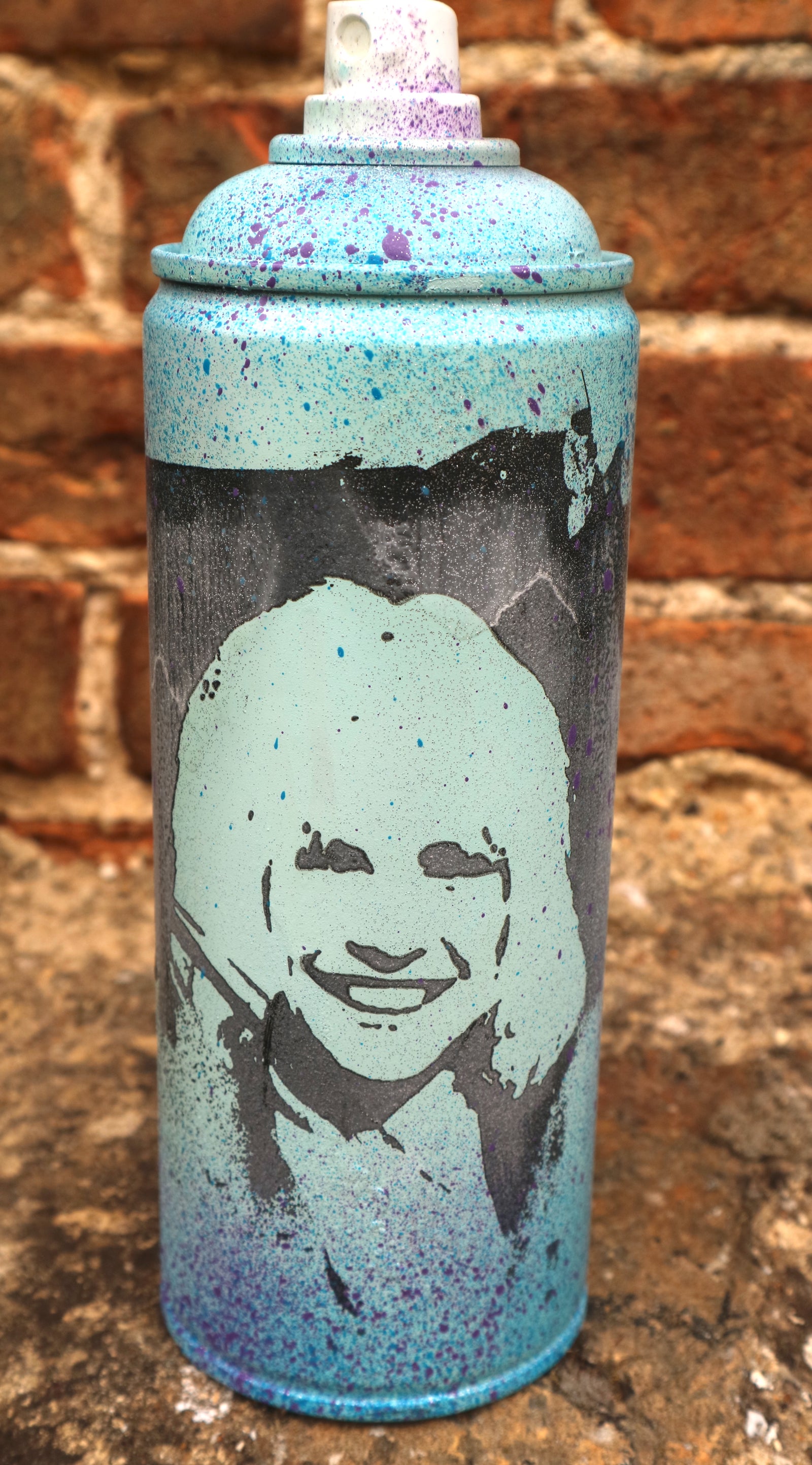 Channel 138 - Blondie Spray Can