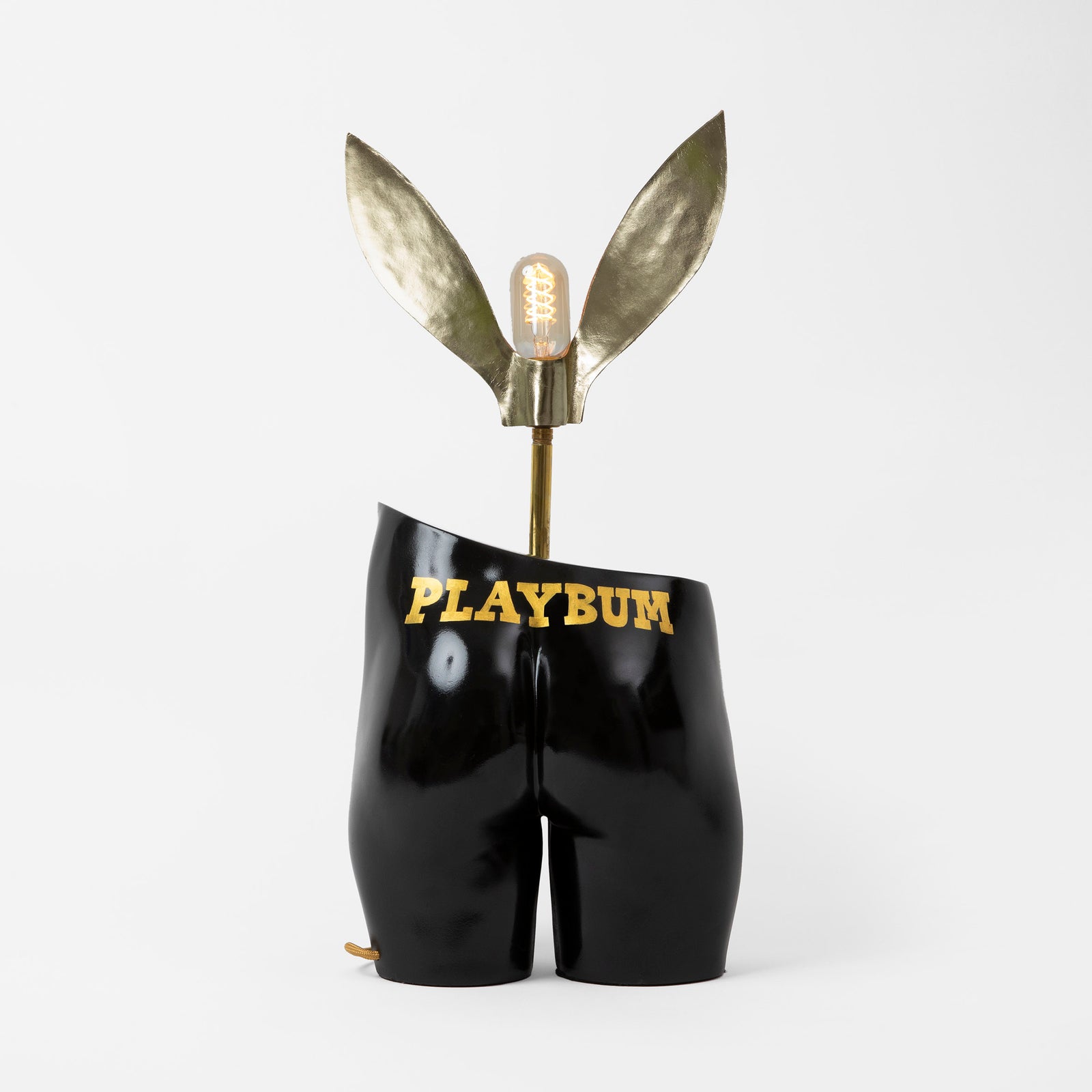 Naomi Wallens - PlayBum