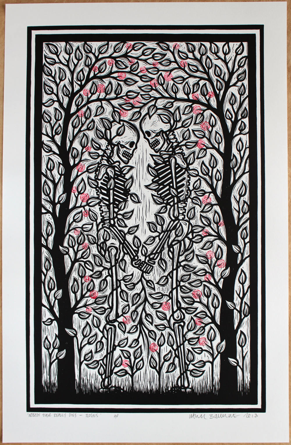 Chris Bourke - Nobody Ever Really Dies (Roses)