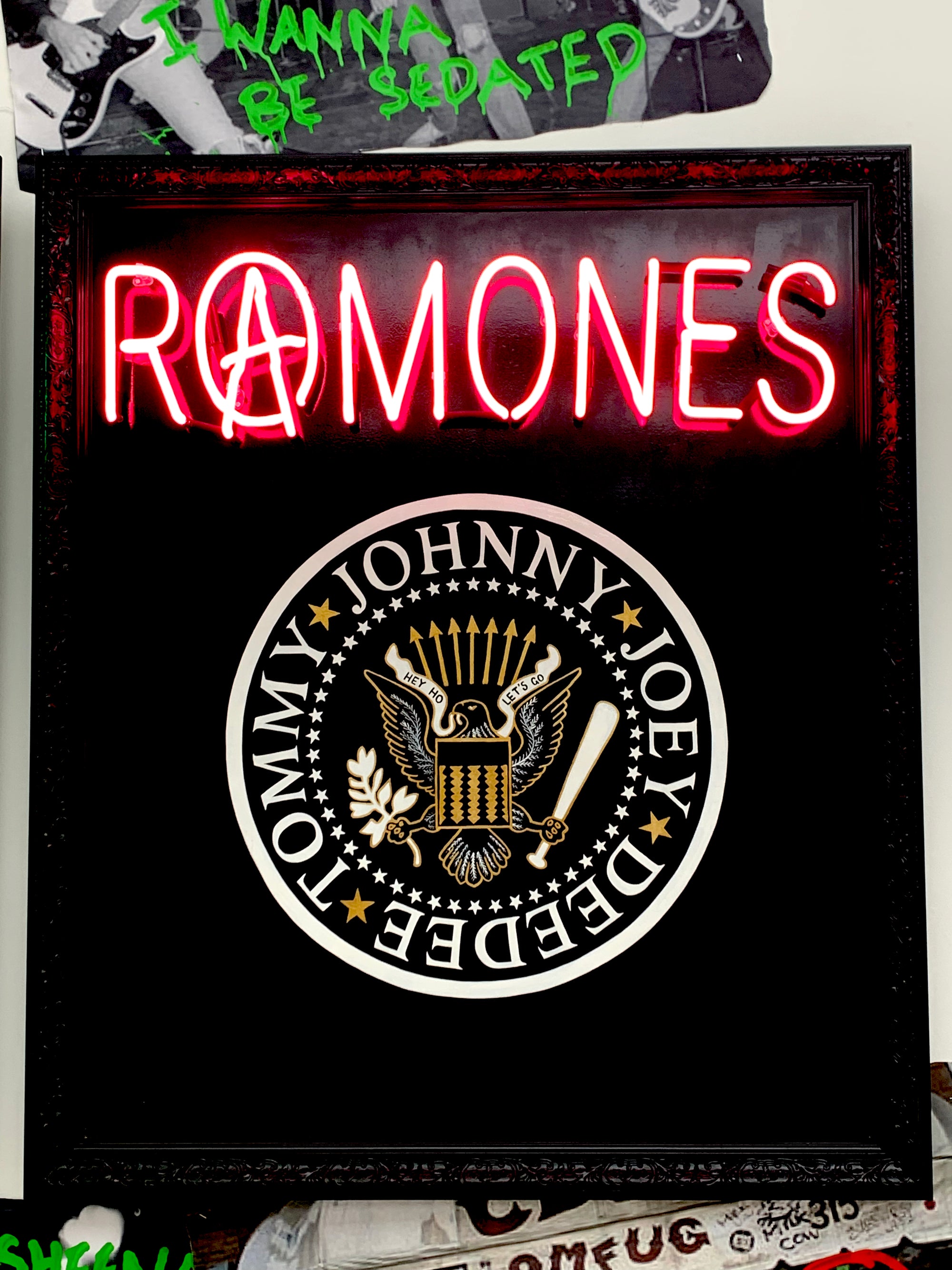 Illuminati Neon - The Ramones - Pink