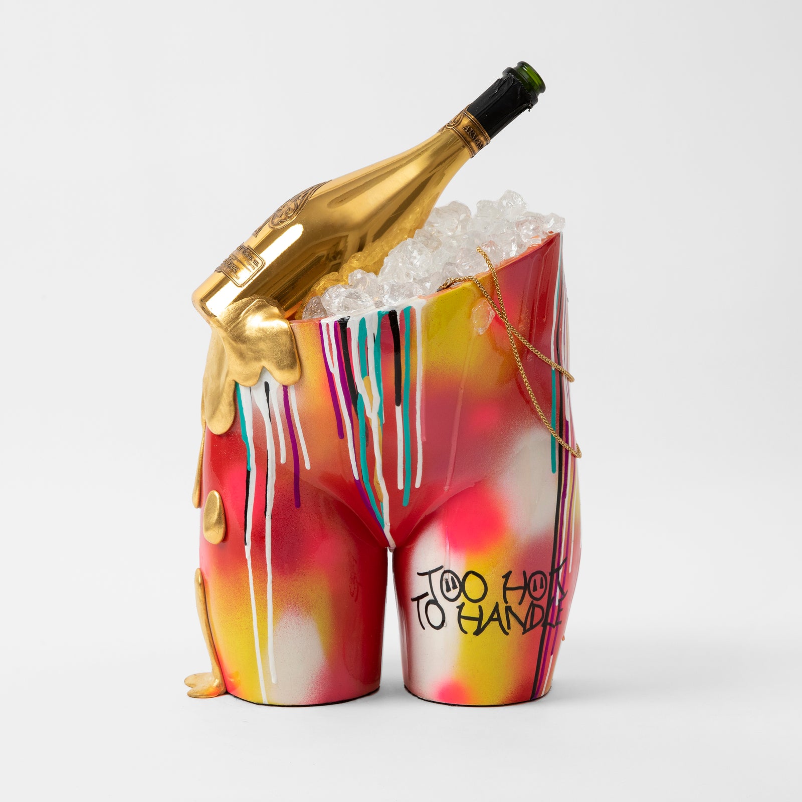 Naomi Wallens - Too Hot To Handle (Hot Ass Collection)