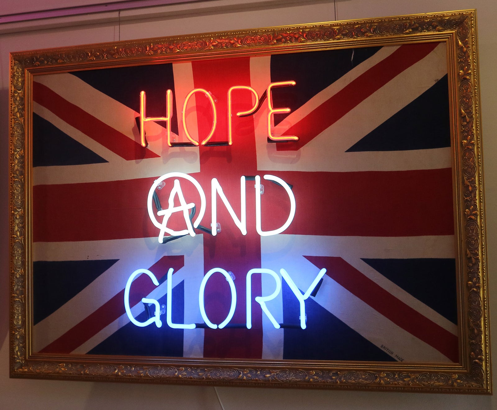 Illuminati Neon - Hope and Glory (3 colour Neon)